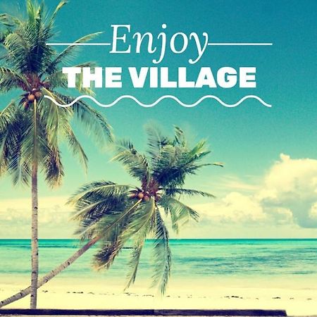 The Village 안주나 외부 사진